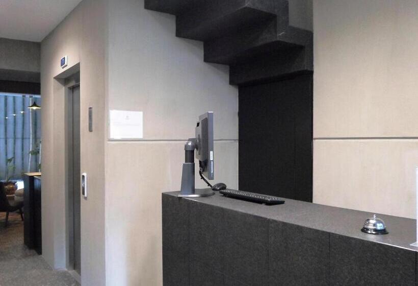 هتل Armonik Suites By Casanevo