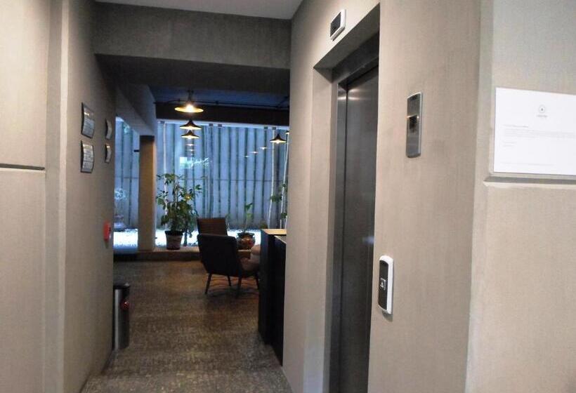 هتل Armonik Suites By Casanevo