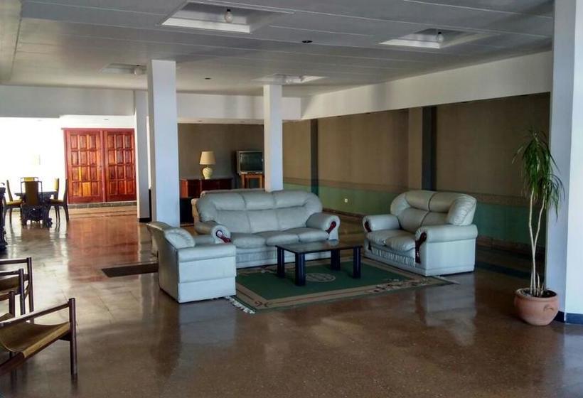 ホテル Atlántico