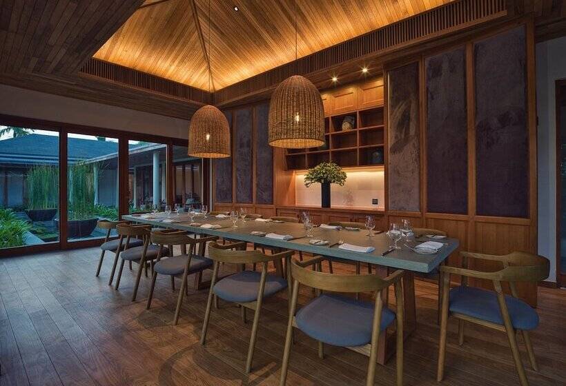 هتل Legacy Mekong