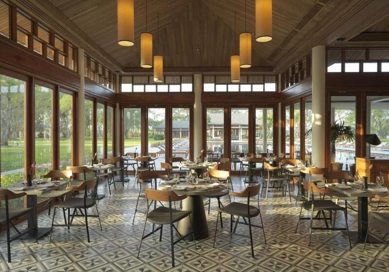 هتل Legacy Mekong