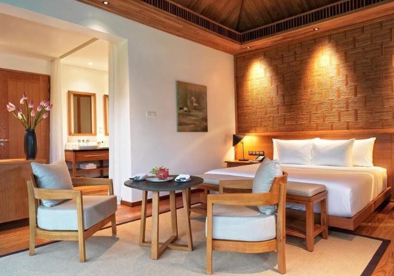 هتل Legacy Mekong