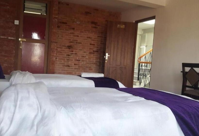 هتل Bhaktapur Inn