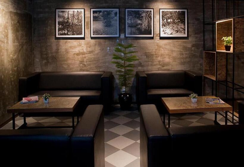 Отель Big Banana