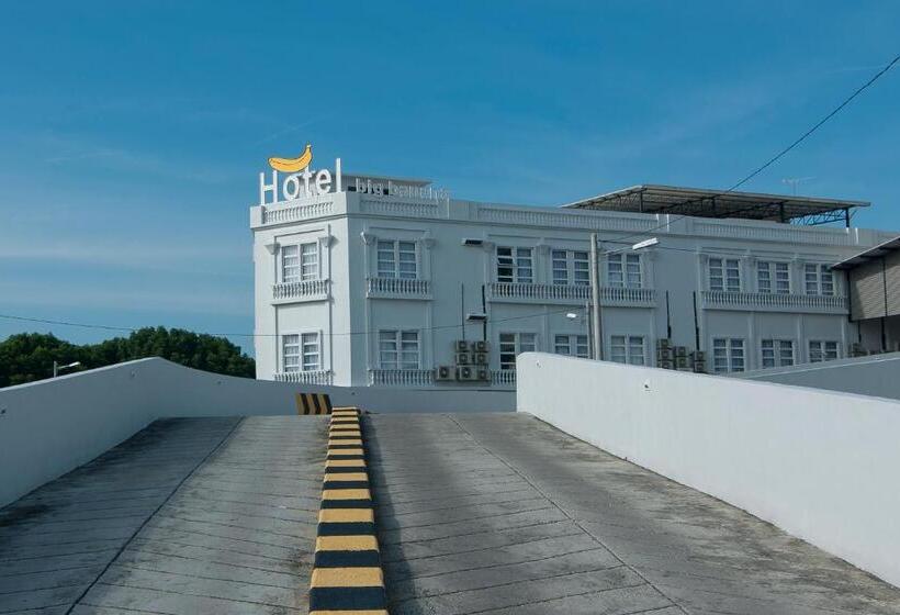 Отель Big Banana