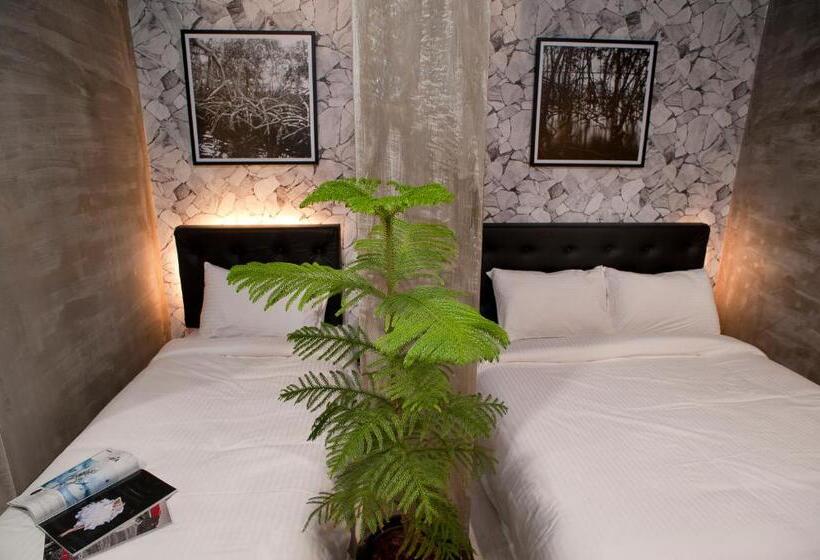 Отель Big Banana