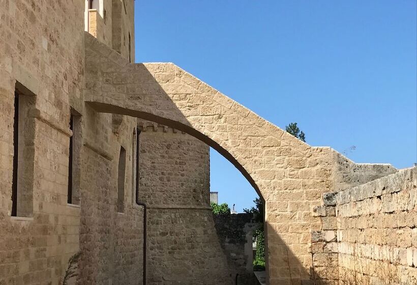 فندق Castello Di Ugento