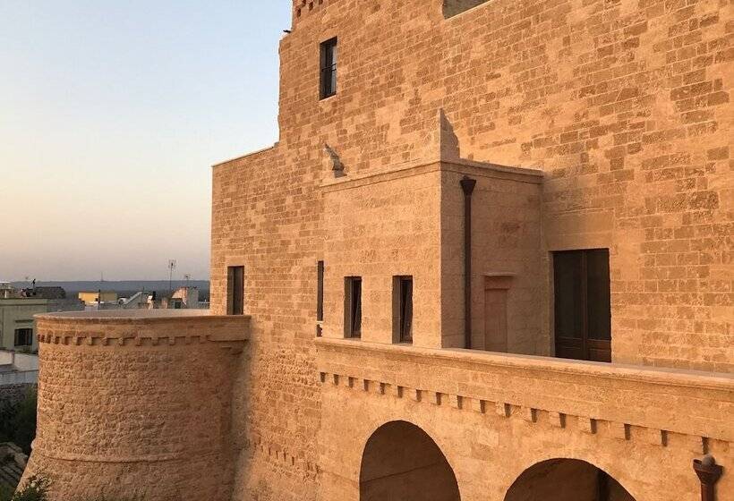 فندق Castello Di Ugento