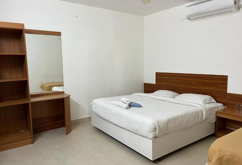 酒店 Cherai Natural Beach Resort