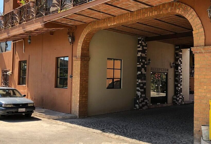 فندق Hacienda El Ceboruco