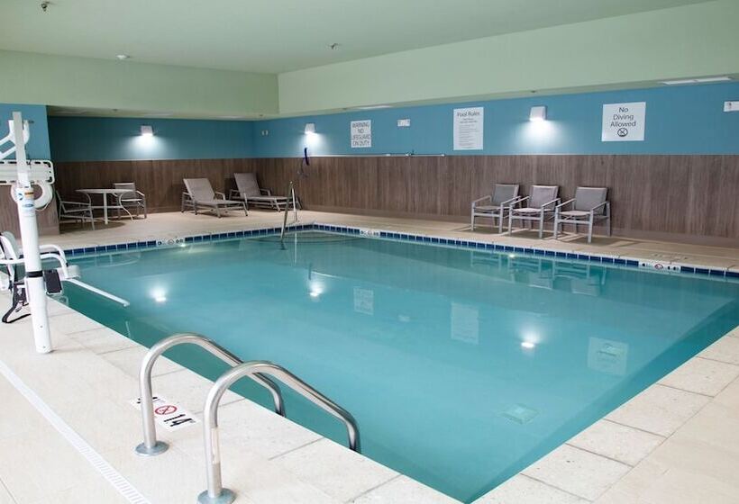 בית מלון כפרי Holiday Inn Express & Suites   Marion, An Ihg