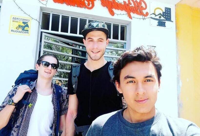 Отель Hospedaje Central Piura