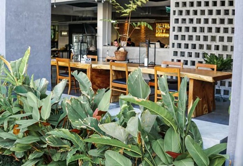 Isty Hotel  Sha Extra Plus