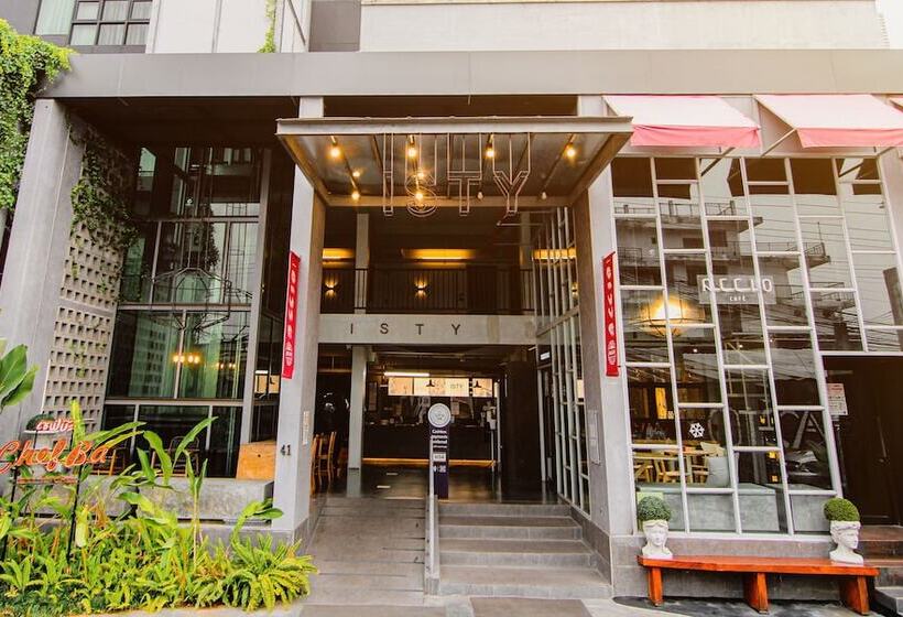 Isty Hotel  Sha Extra Plus