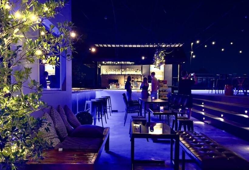 Isty Hotel  Sha Extra Plus