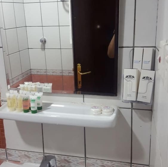 בית מלון כפרי Maather Al Jiwaar