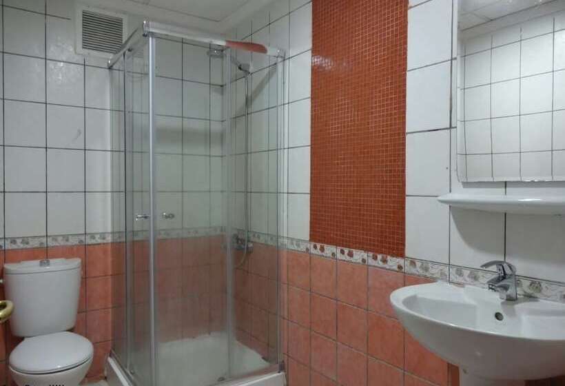 בית מלון כפרי Maather Al Jiwaar