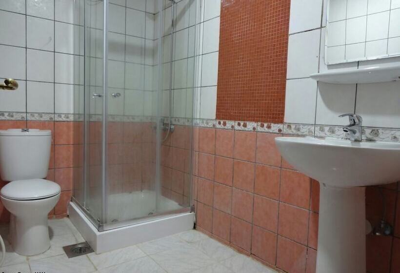 בית מלון כפרי Maather Al Jiwaar