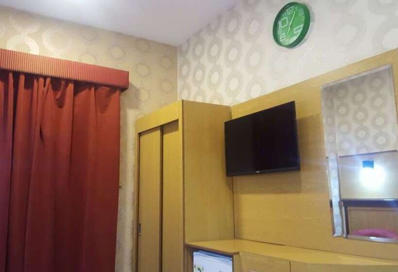 בית מלון כפרי Maather Al Jiwaar