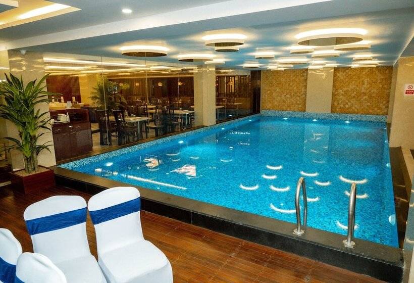 ホテル Mansha Regency