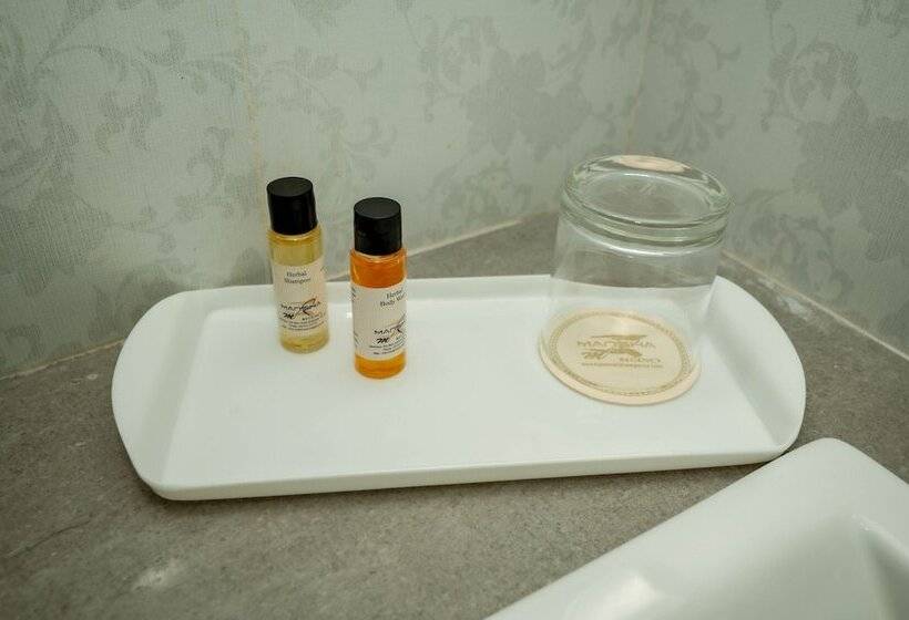 ホテル Mansha Regency