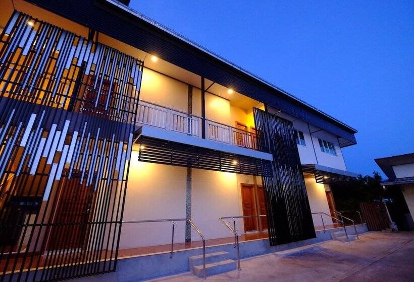 ホテル Metha Palace