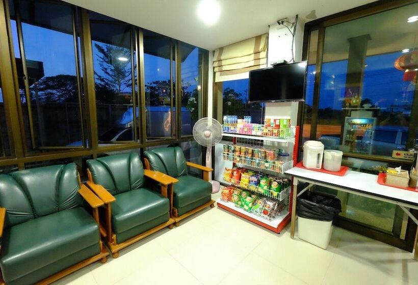 ホテル Metha Palace