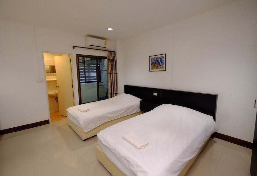 ホテル Metha Palace