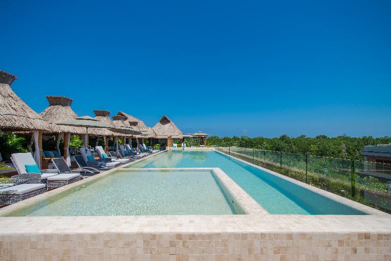 ホテル Naay Tulum Curamoria Collection