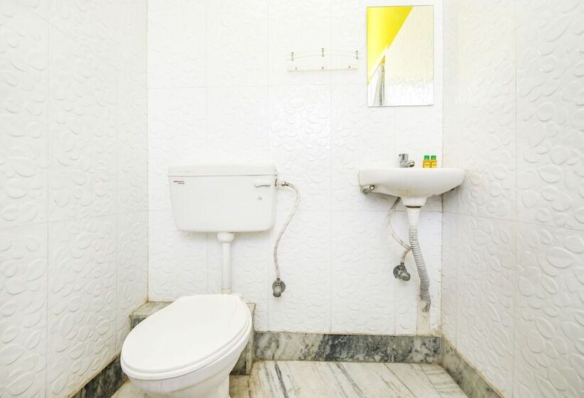 ホテル Nest Park Street