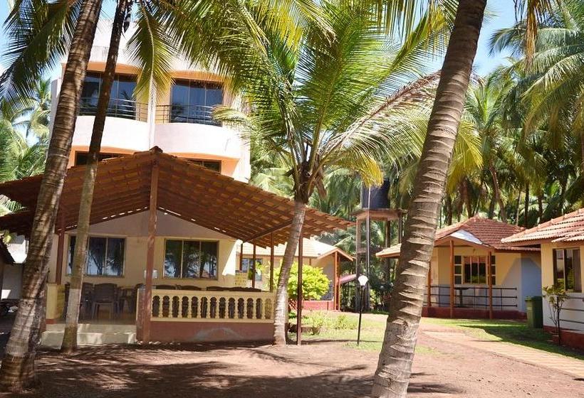 בית מלון כפרי Pears Beach Resort