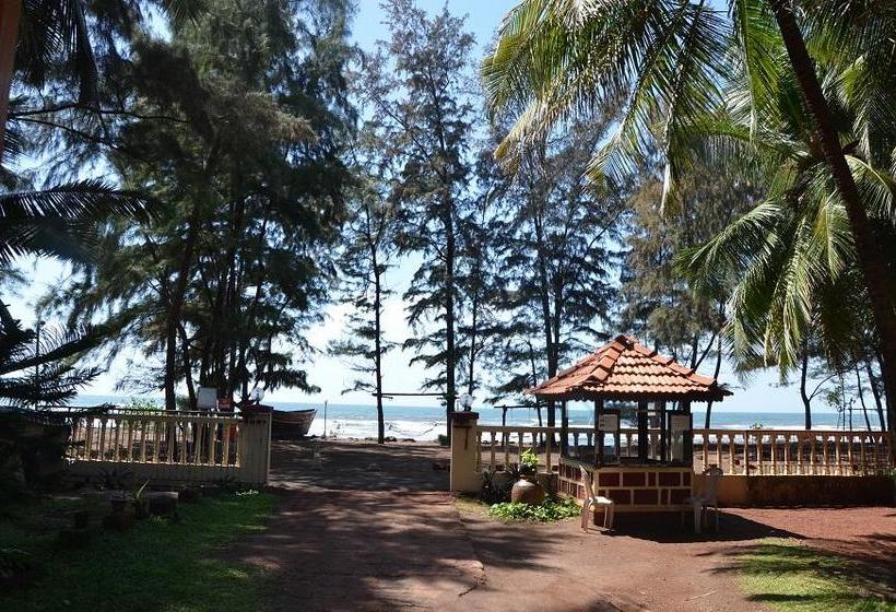 בית מלון כפרי Pears Beach Resort