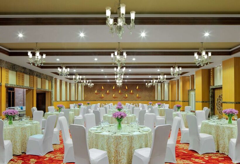 هتل Radisson Jodhpur