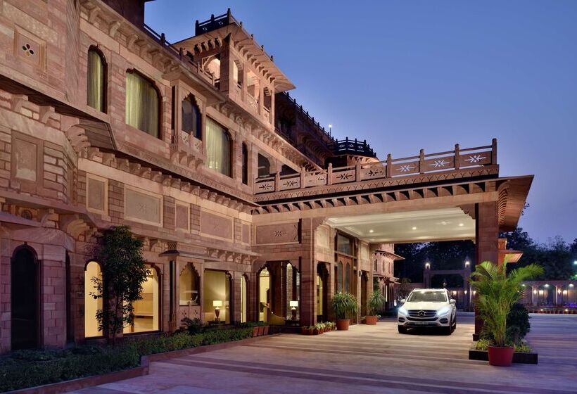 هتل Radisson Jodhpur