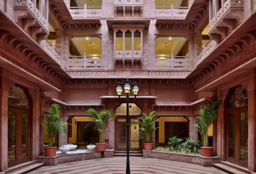 هتل Radisson Jodhpur