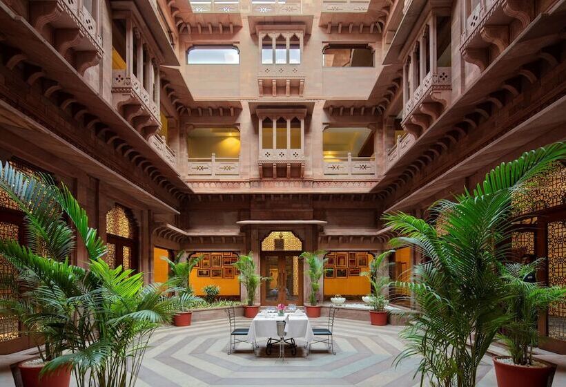 هتل Radisson Jodhpur