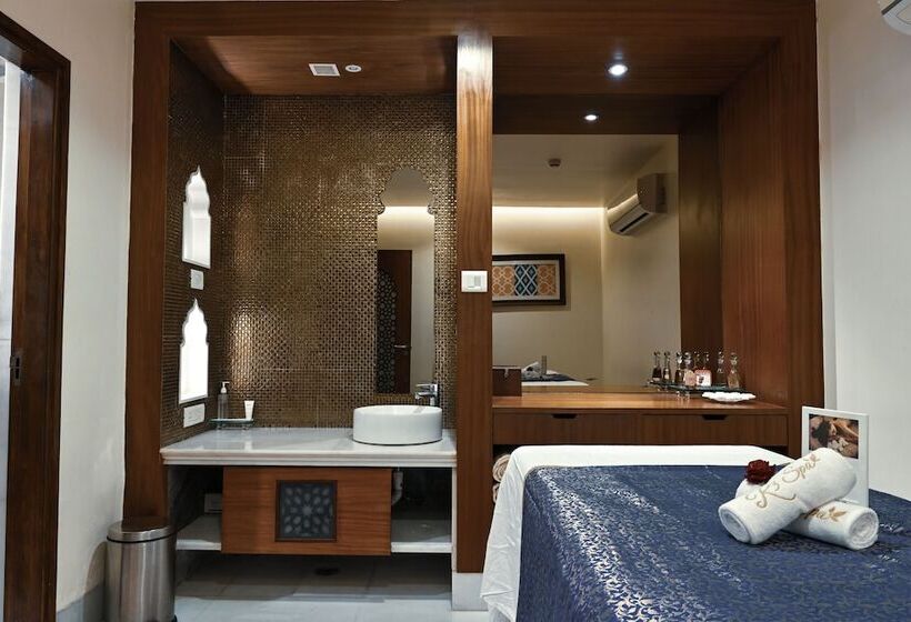 هتل Radisson Jodhpur