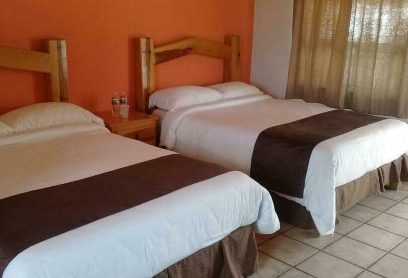 ホテル Real De Creel