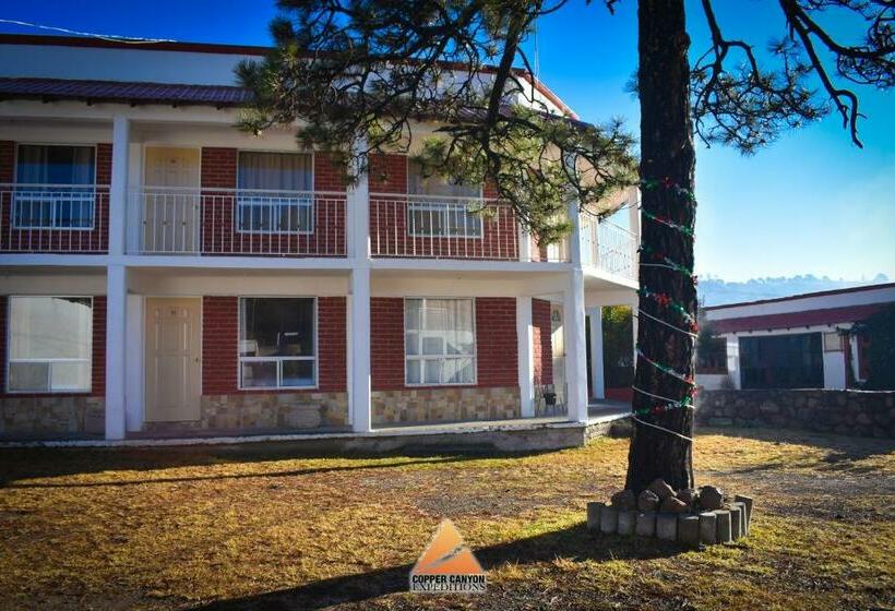 ホテル Real De Creel