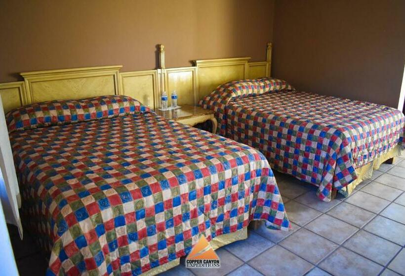 ホテル Real De Creel