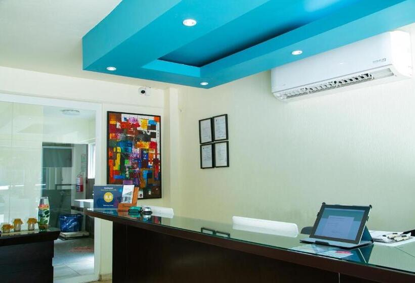 فندق Relax Inn Suites