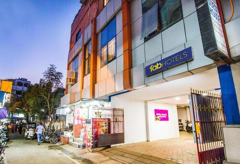 ホテル Royal Palace Marina