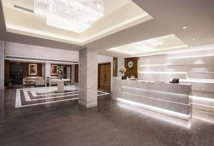 فندق Singhania Sarovar Portico