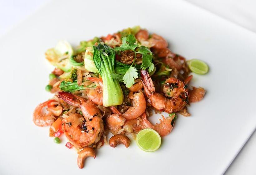 Protea Hotel By Marriott Kampala Skyz