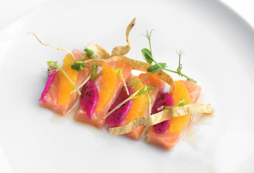 Protea Hotel By Marriott Kampala Skyz