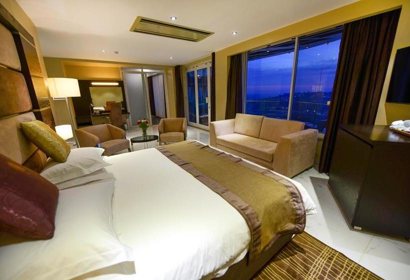 Protea Hotel By Marriott Kampala Skyz