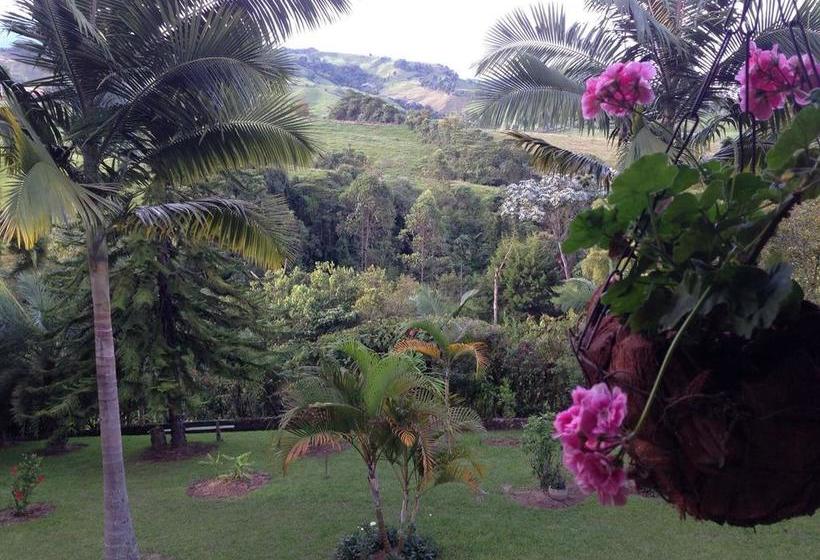 هتل Hospedaje Ecoturístico Villa Carolina