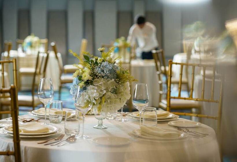 ホテル Wow Crest, Indore Ihcl Seleqtions