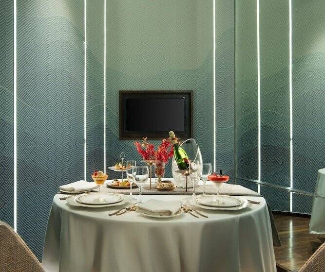 ホテル Wow Crest, Indore Ihcl Seleqtions