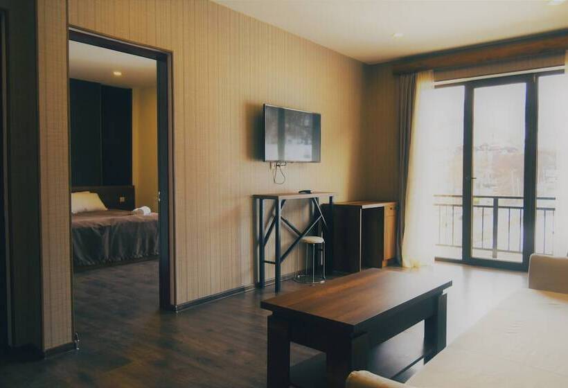 Loft Hotel Bakuriani